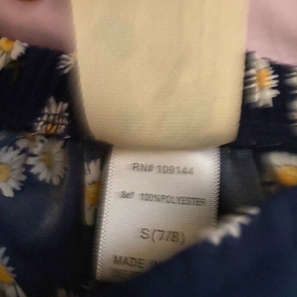 Lily Bleu 2 piece Daisy matching short and shirt set size 7/8 - Picture 6 of 6